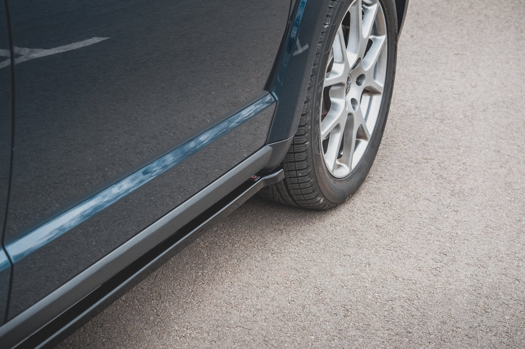 Maxton Design Difusores de taloneras laterales para Fiat Freemont - imagen 3