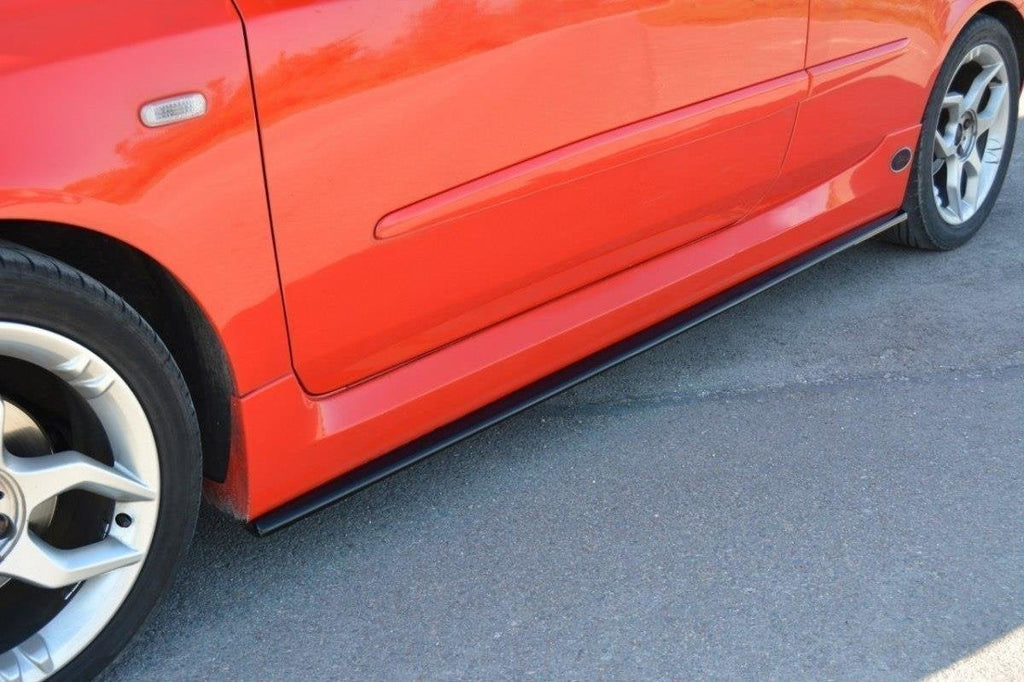Maxton Design Difusores de taloneras laterales para Fiat Stilo Schumacher - imagen 1