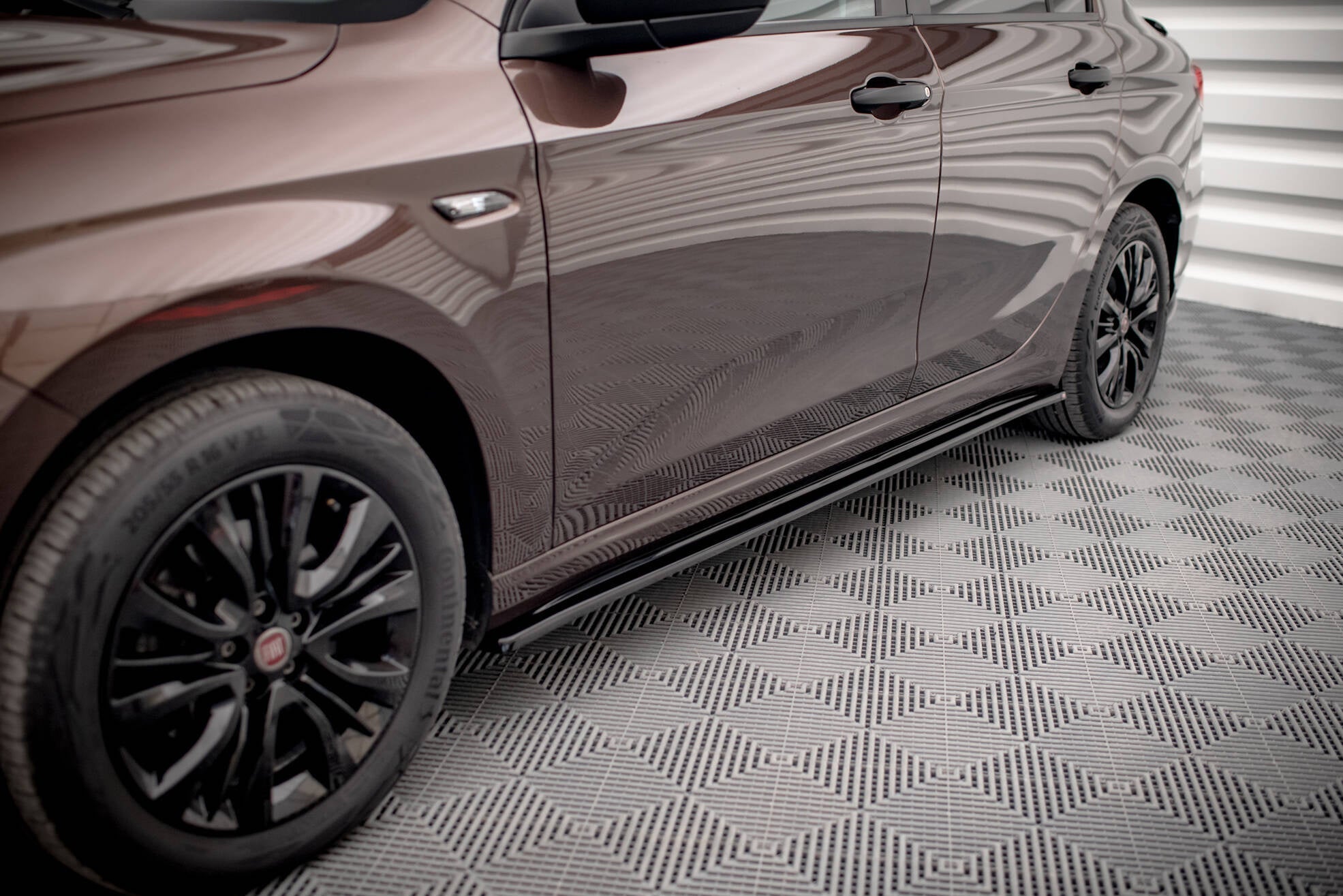 Maxton Design Difusores de taloneras laterales para Fiat Tipo S-Design - imagen 7
