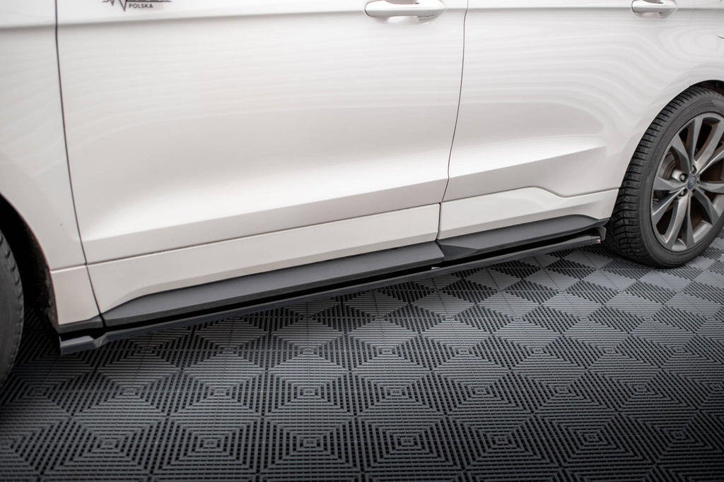 Maxton Design Difusores de taloneras laterales para Ford Edge Sport Mk2 - imagen 3