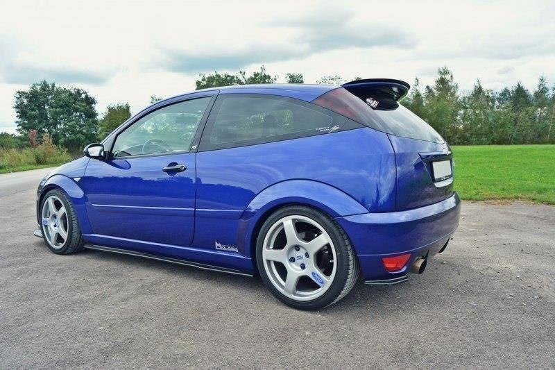 Maxton Design Difusores de taloneras laterales para Ford Focus RS Mk1 - imagen 3