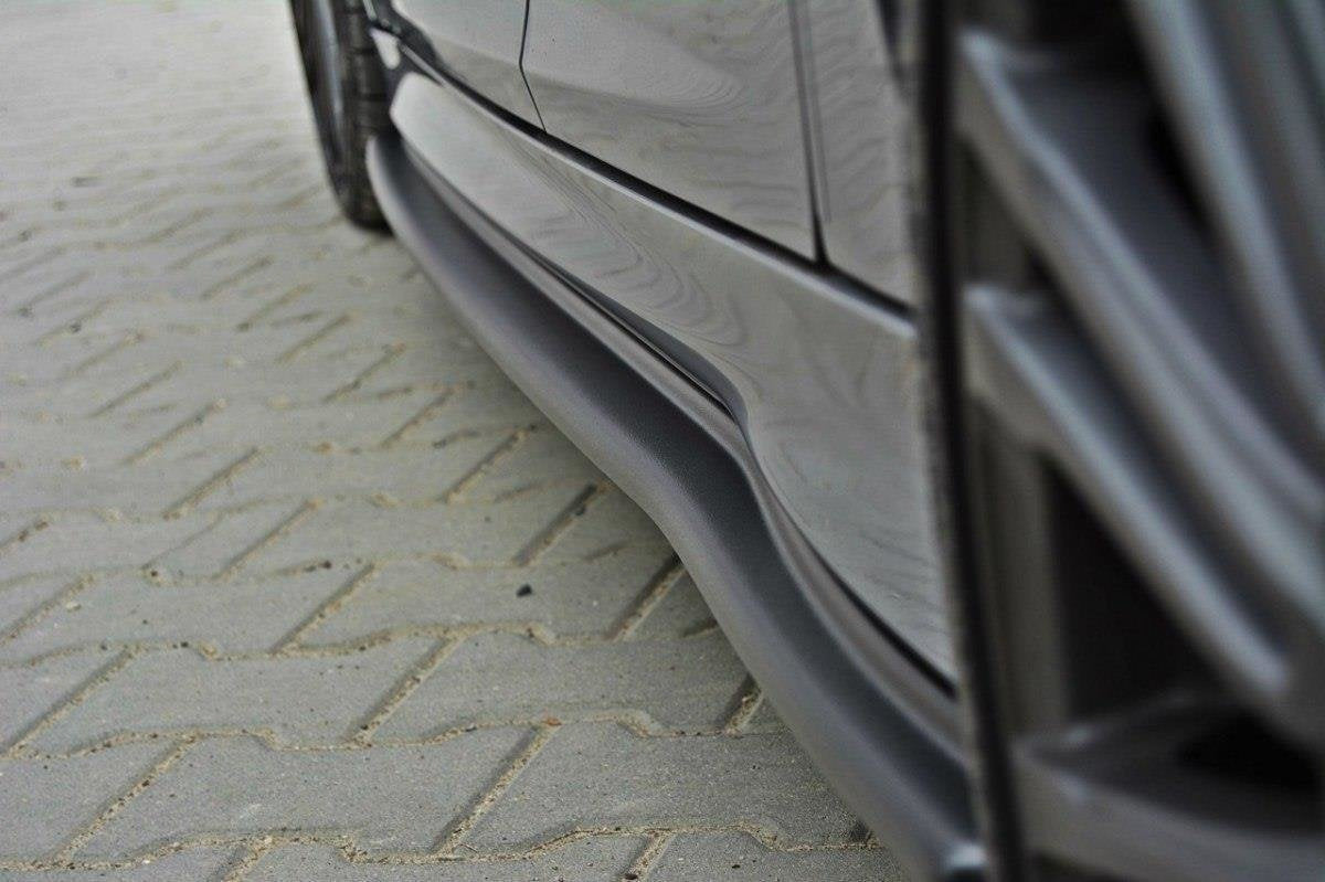 Maxton Design Difusores de taloneras laterales para Ford Focus RS Mk3 - imagen 2