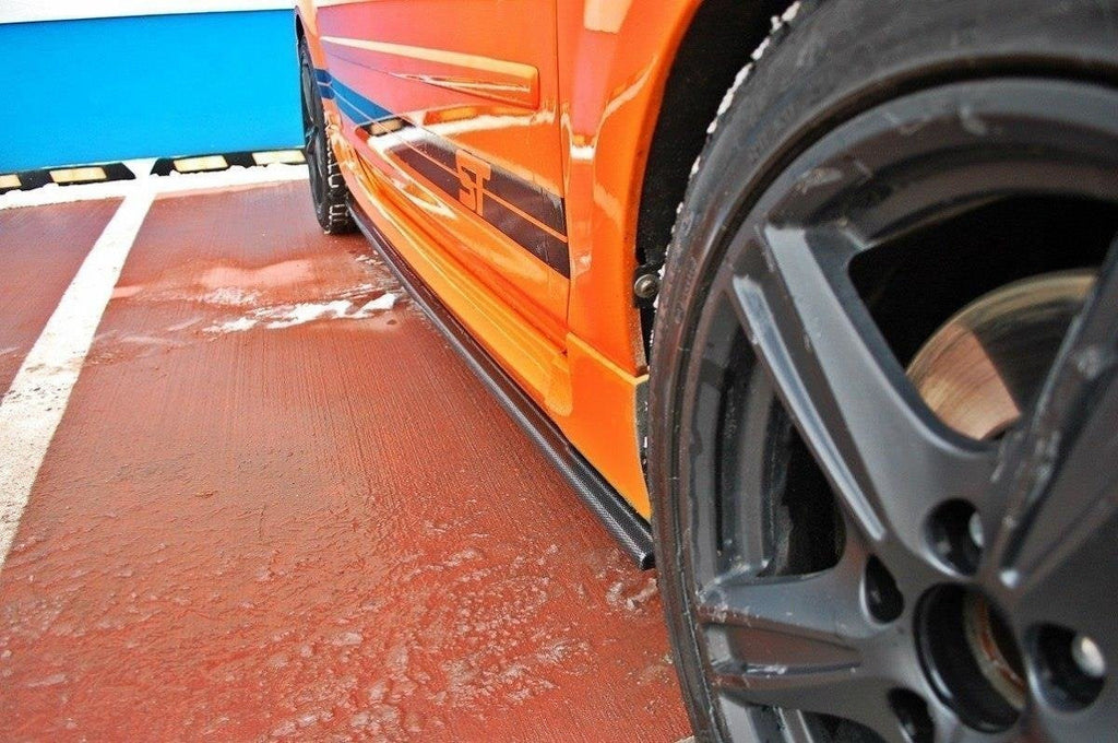 Maxton Design Difusores de taloneras laterales para Ford Focus ST Mk2 - imagen 4
