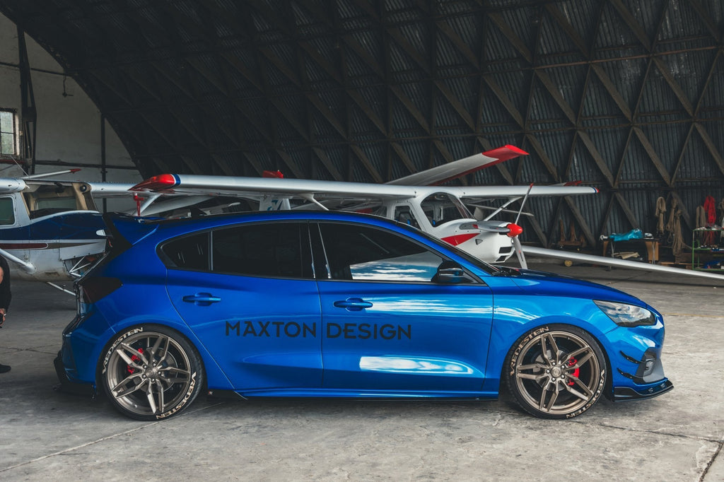Maxton Design Difusores de taloneras laterales para Ford Focus ST / ST-Line Mk4 - imagen 3