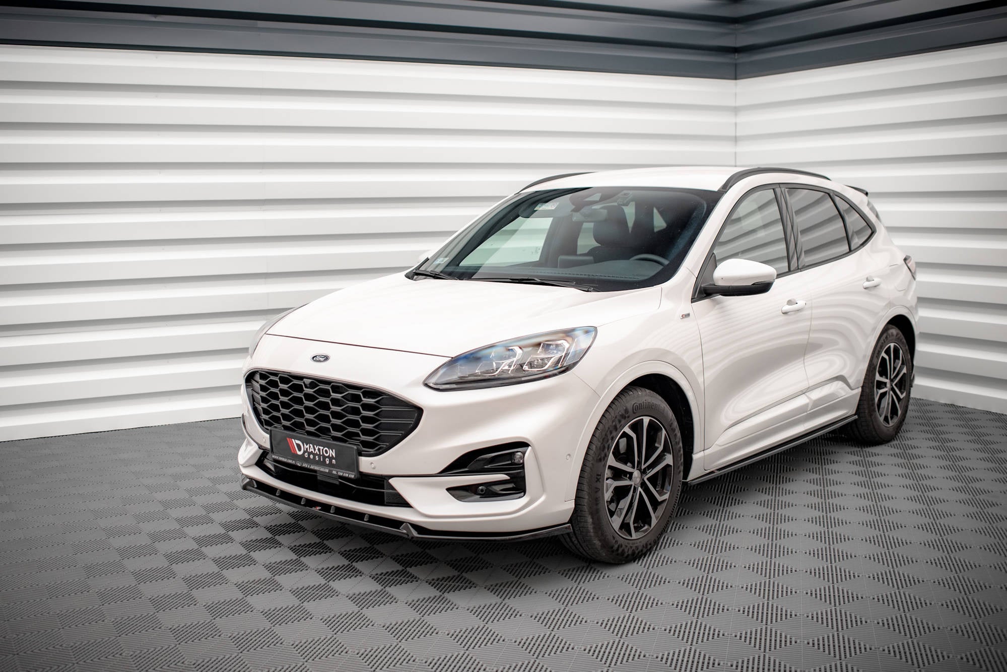 Maxton Design Difusores de taloneras laterales para Ford Kuga ST-Line Mk3 - imagen 3