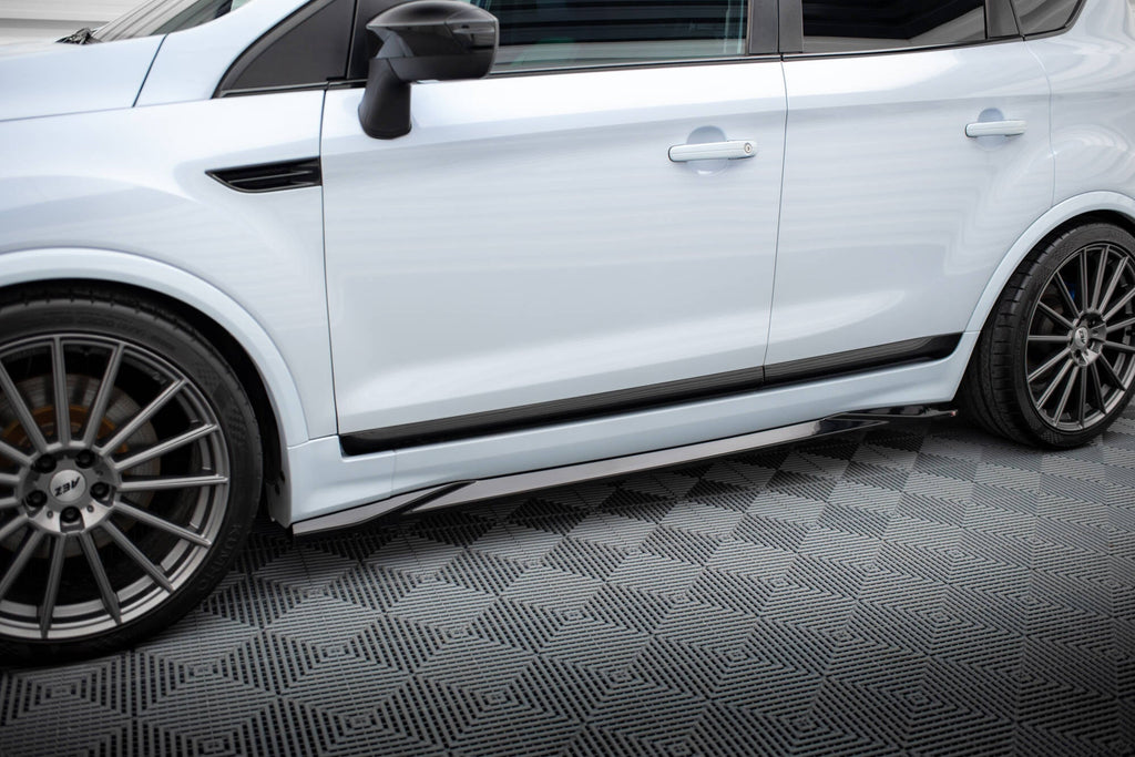 Maxton Design Difusores de taloneras laterales para Ford Kuga ST Mk1 - imagen 1