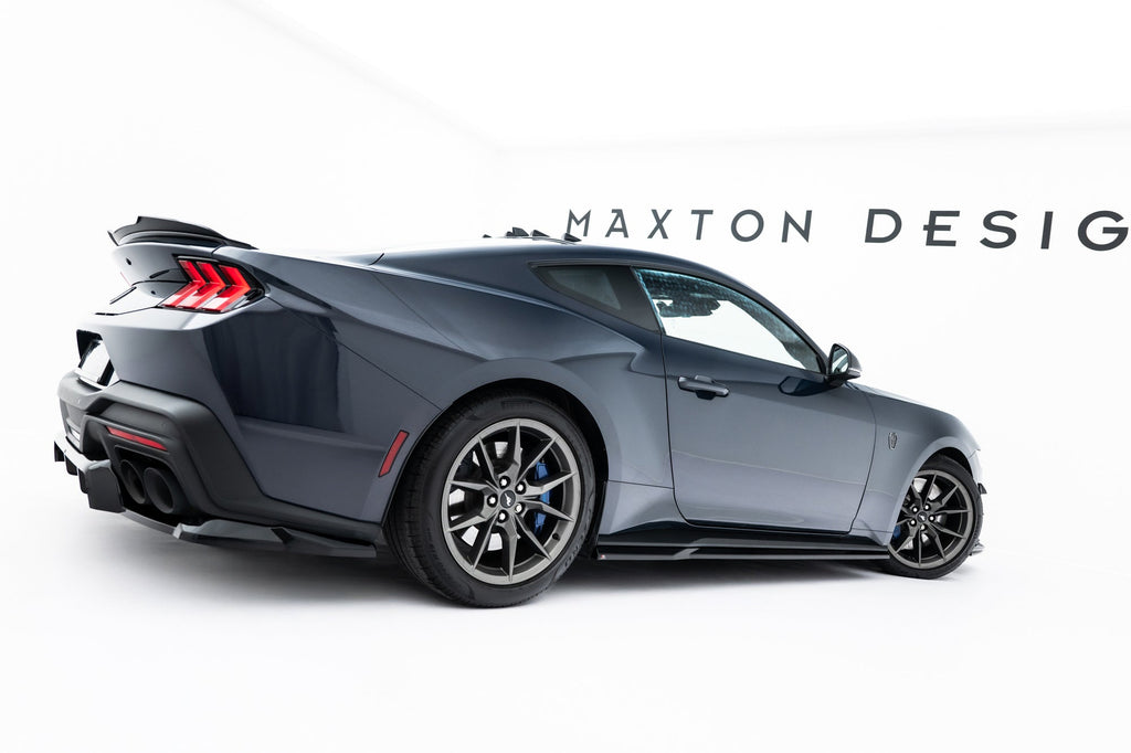 Maxton Design Difusores de taloneras laterales para Ford Mustang Dark Horse Mk7 - imagen 1