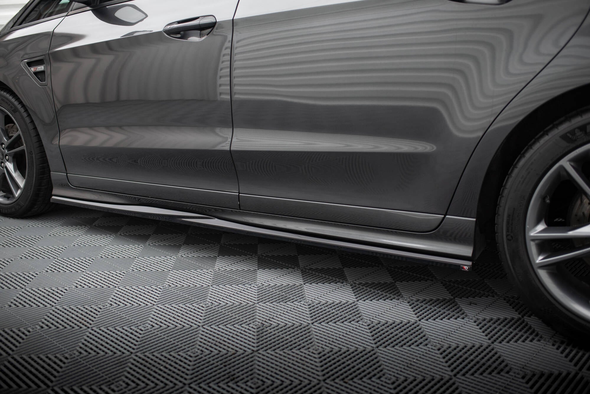 Maxton Design Difusores de taloneras laterales para Ford S-Max ST-Line Mk2 - imagen 3