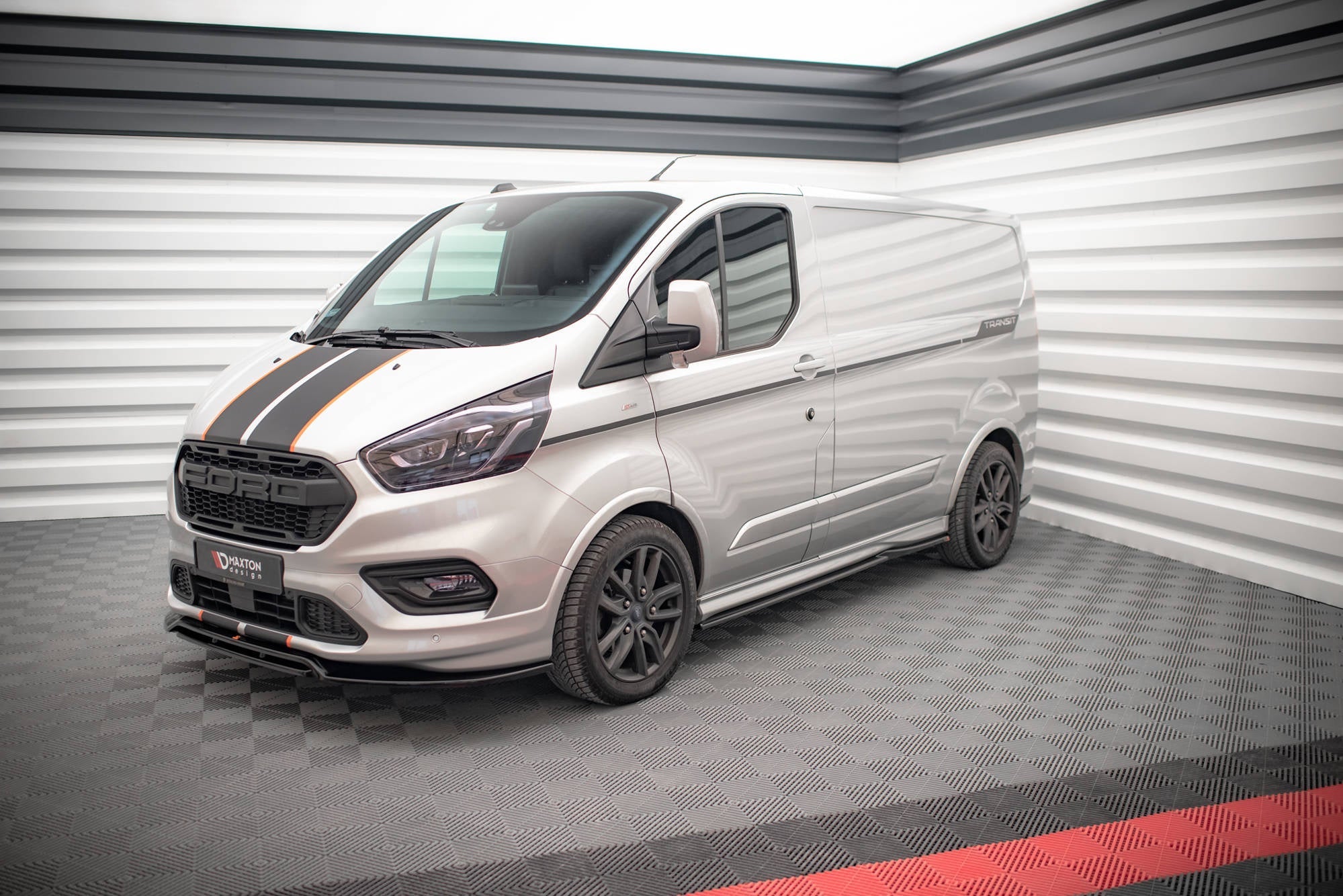 Maxton Design Difusores de taloneras laterales para Ford Transit Custom ST-Line Mk1 Facelift - imagen 3