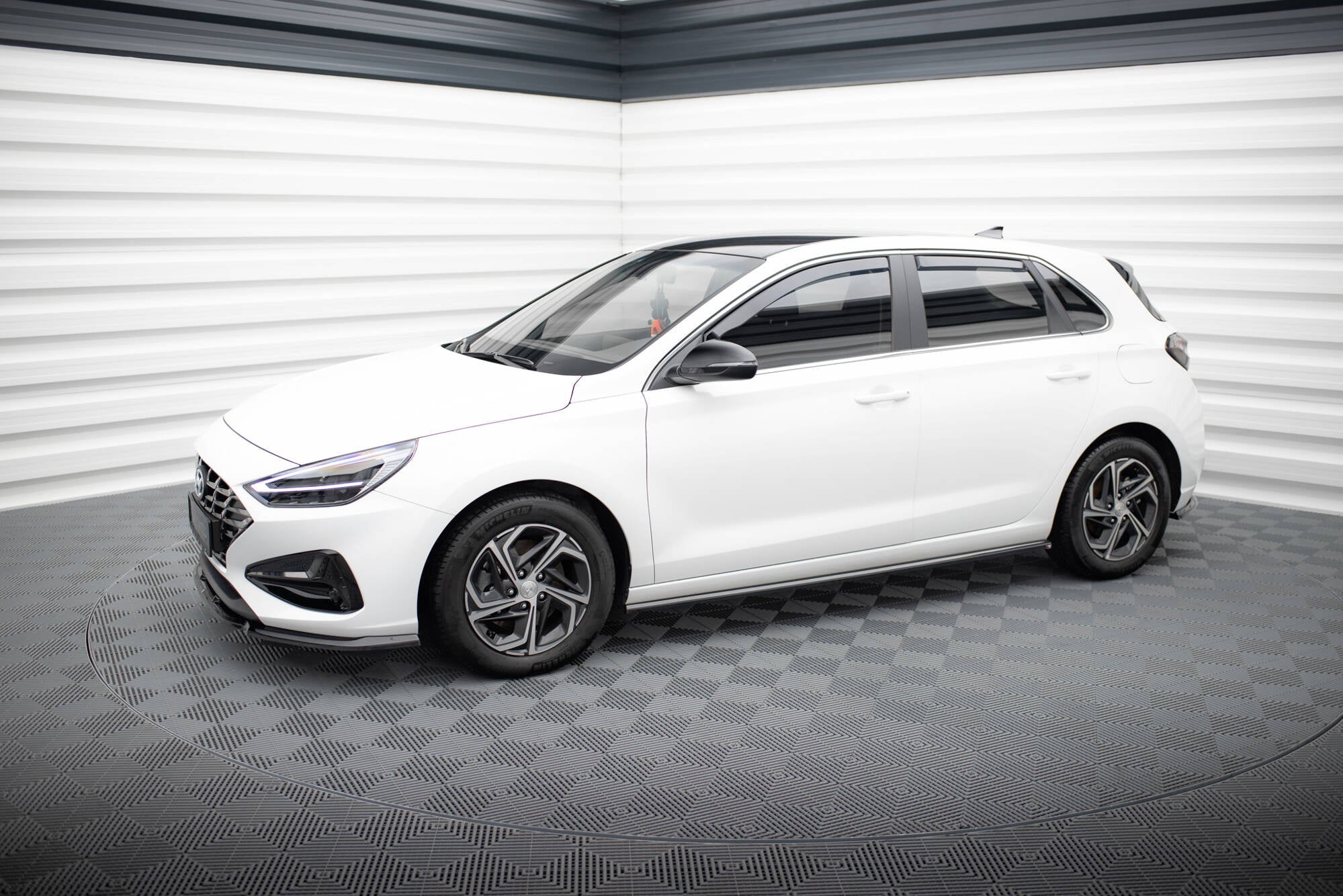 Maxton Design Difusores de taloneras laterales para Hyundai I30 N-Line / Standard Hatchback / Fastback Mk3 Facelift - imagen 2
