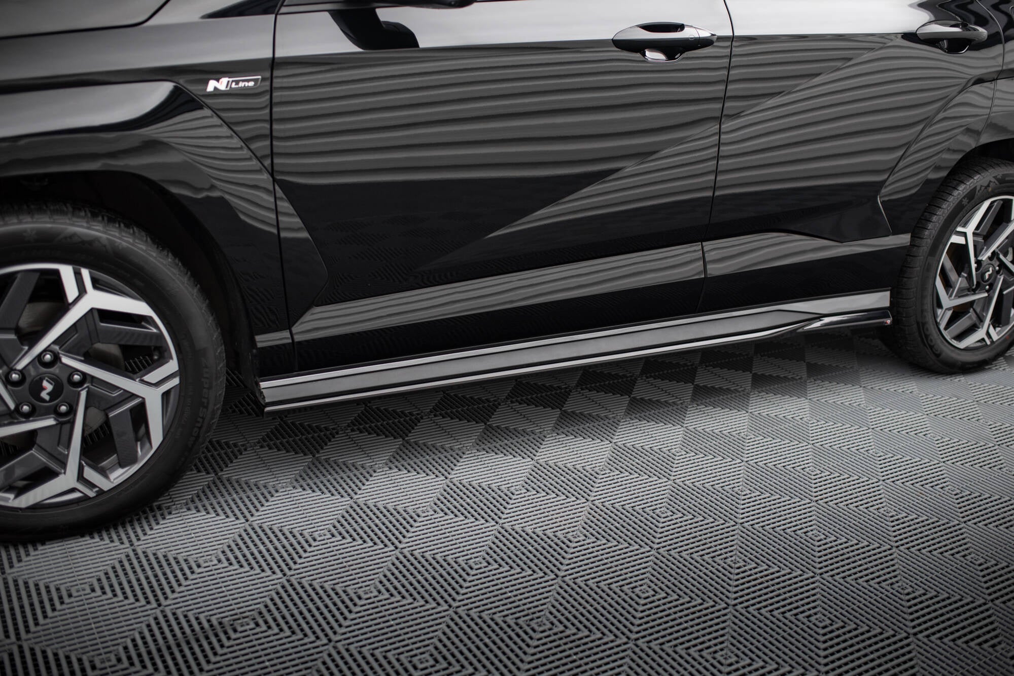 Maxton Design Difusores de taloneras laterales para Hyundai Kona N-line Mk2 - imagen 1