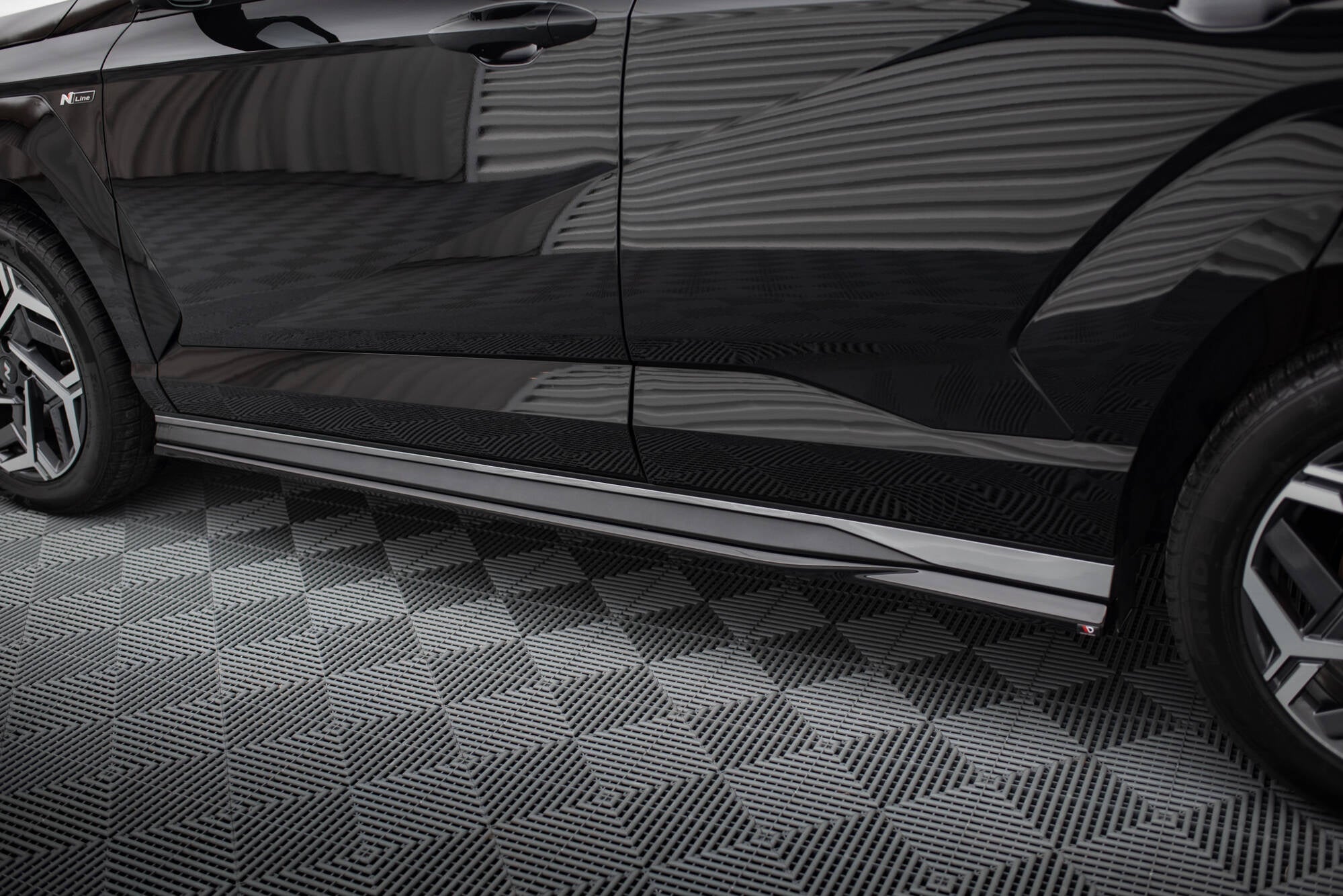 Maxton Design Difusores de taloneras laterales para Hyundai Kona N-line Mk2 - imagen 3