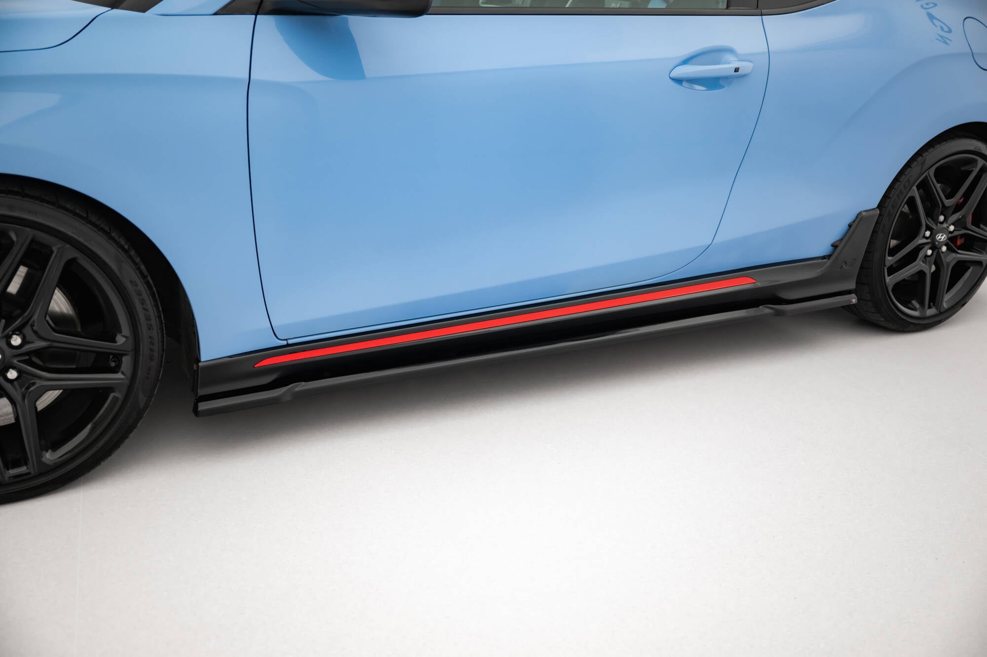 Maxton Design Difusores de taloneras laterales para Hyundai Veloster N Mk2 - imagen 1