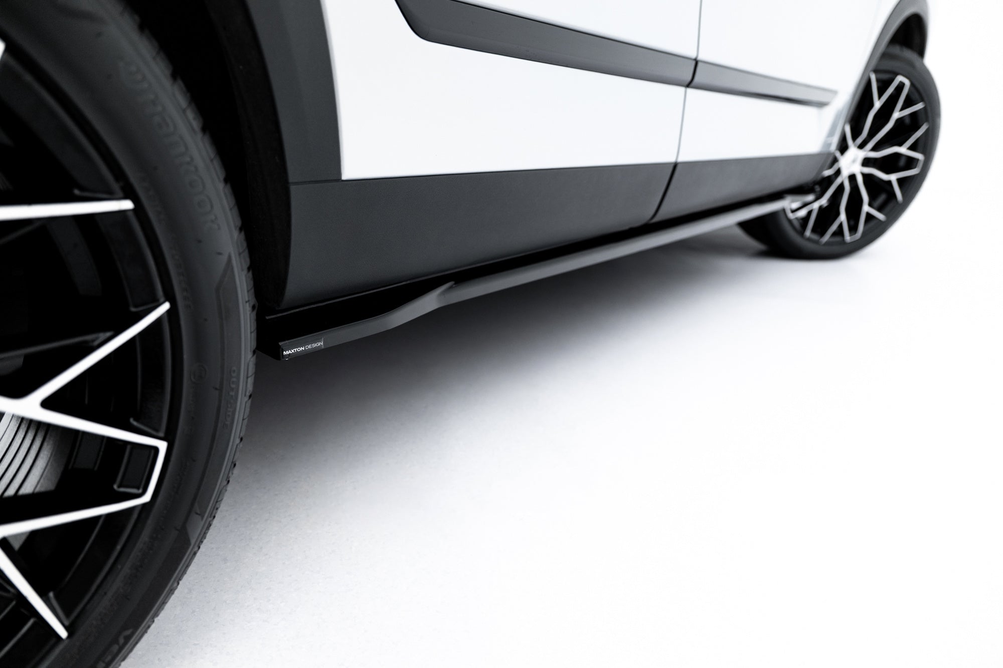 Maxton Design Difusores de taloneras laterales para Jaecoo 7 Mk1 - imagen 3