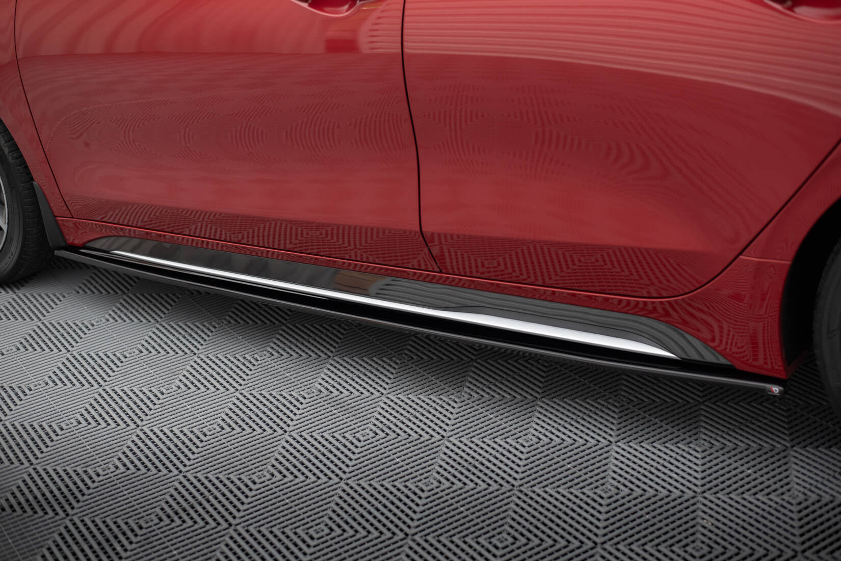 Maxton Design Difusores de taloneras laterales para Kia Ceed GT / GT-Line Mk3 / Proceed Mk1 - imagen 2