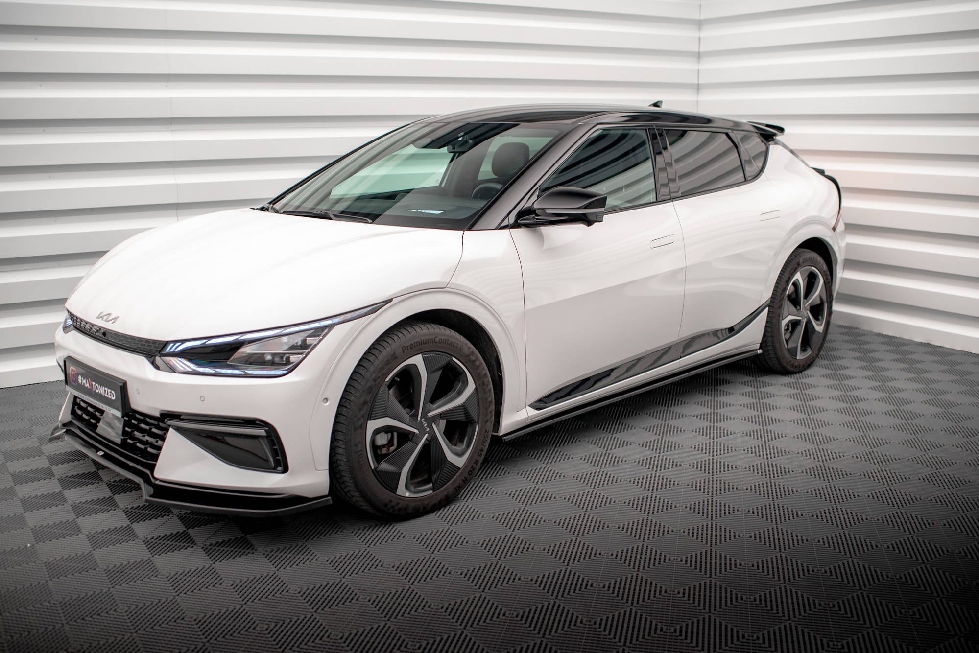 Maxton Design Difusores de taloneras laterales para Kia EV6 GT-Line Mk1 - imagen 2