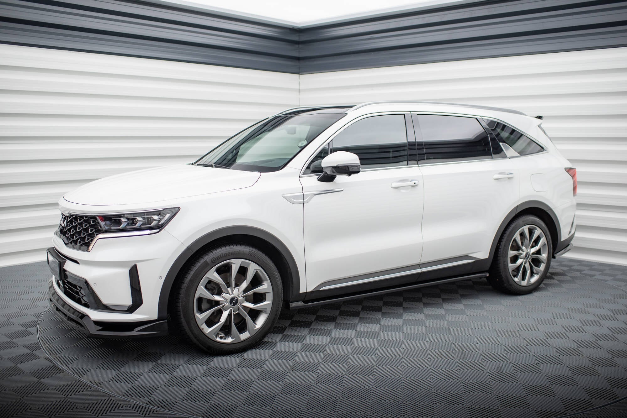 Maxton Design Difusores de taloneras laterales para Kia Sorento Mk4 - imagen 2