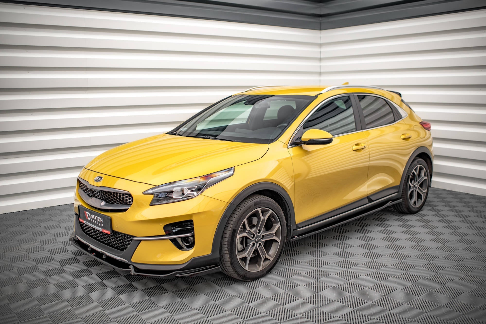 Maxton Design Difusores de taloneras laterales para Kia XCeed Mk1 - imagen 1