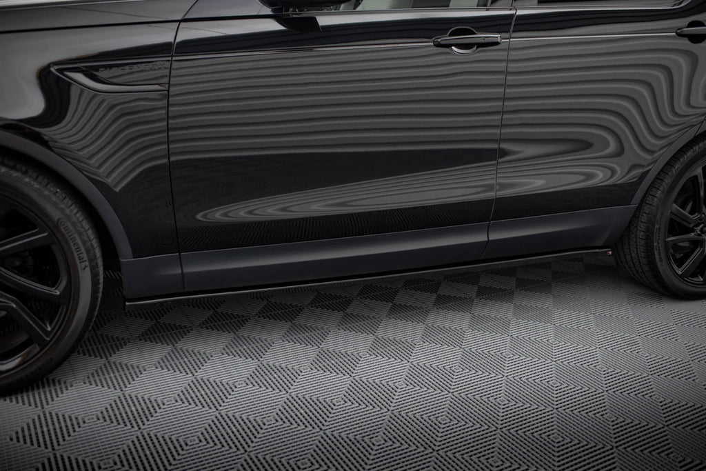 Maxton Design Difusores de taloneras laterales para Land Rover Discovery HSE Mk5 - imagen 1