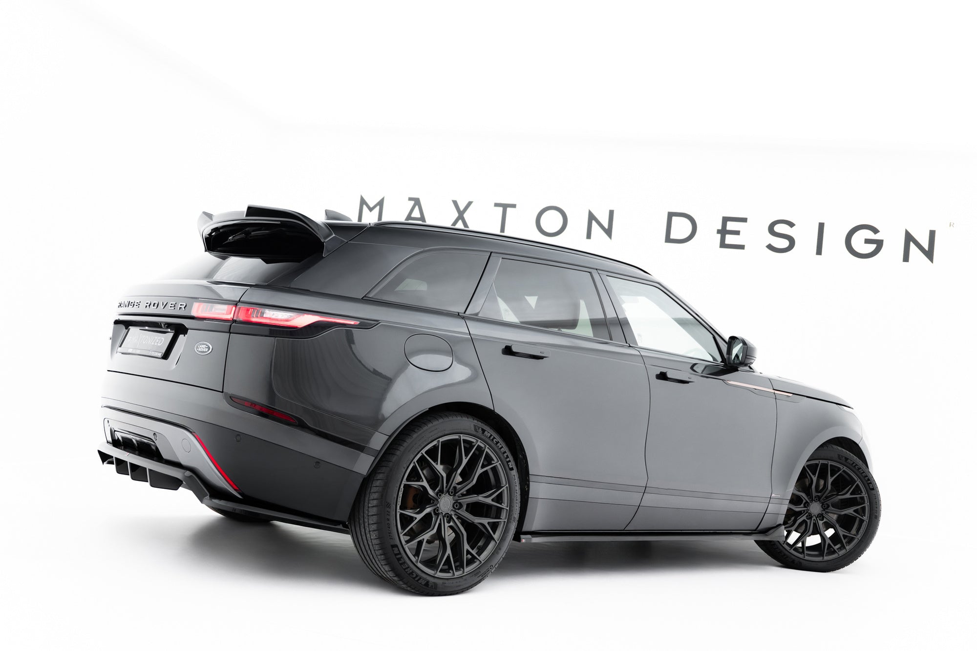Maxton Design Difusores de taloneras laterales para Land Rover Range Rover Velar R-Dynamic Mk1 - imagen 2
