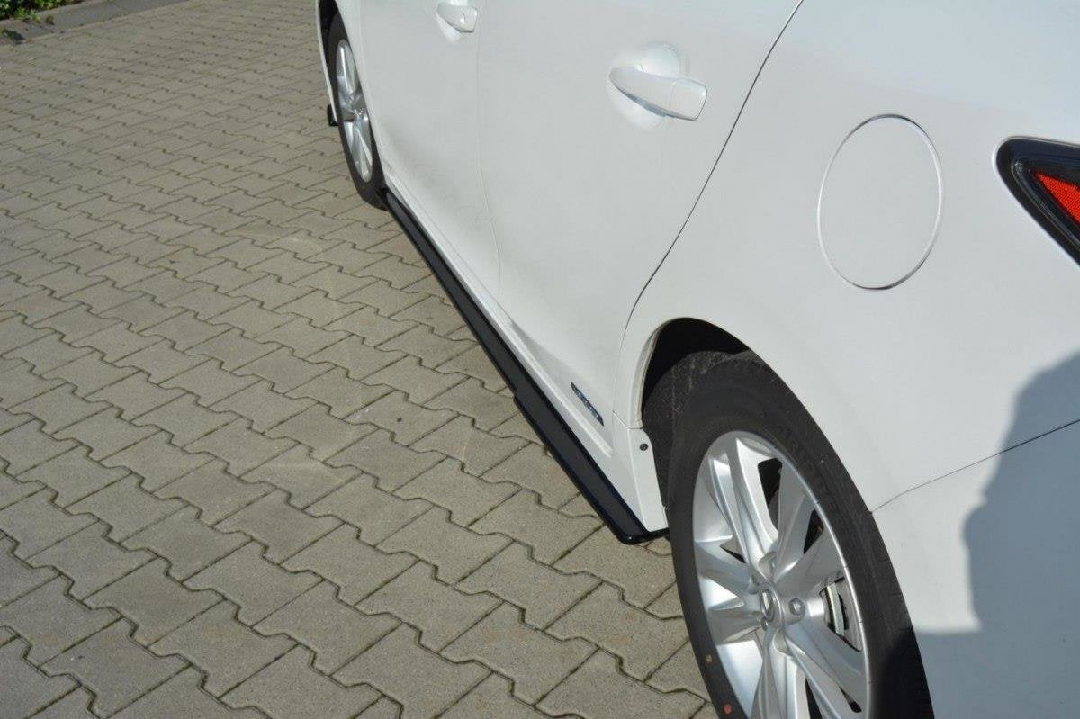Maxton Design Difusores de taloneras laterales para Lexus CT Mk1 Facelift - imagen 3
