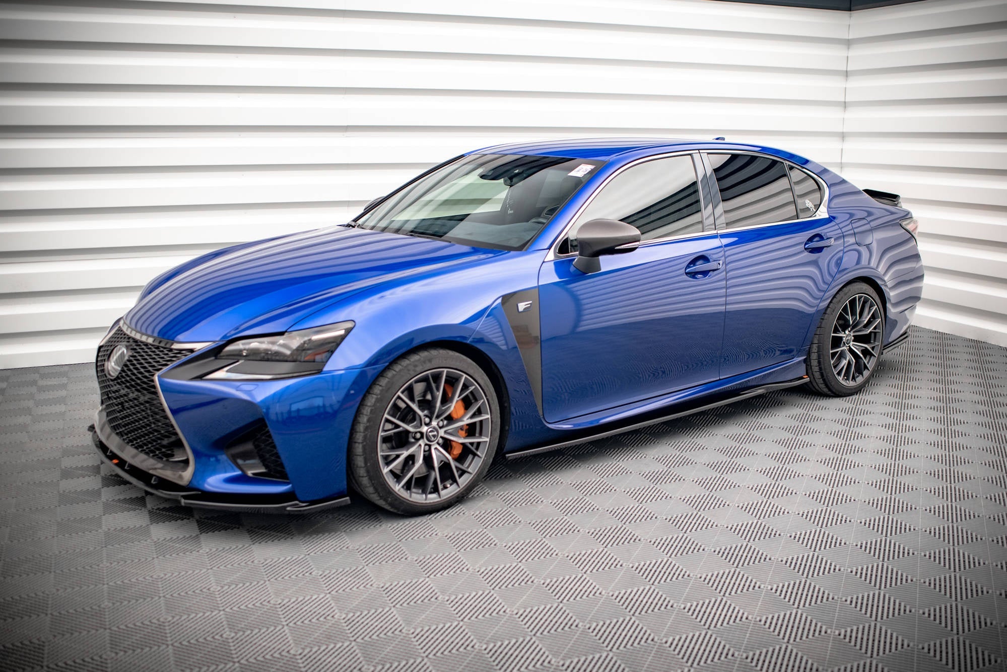 Maxton Design Difusores de taloneras laterales para Lexus GS F Mk4 Facelift - imagen 2