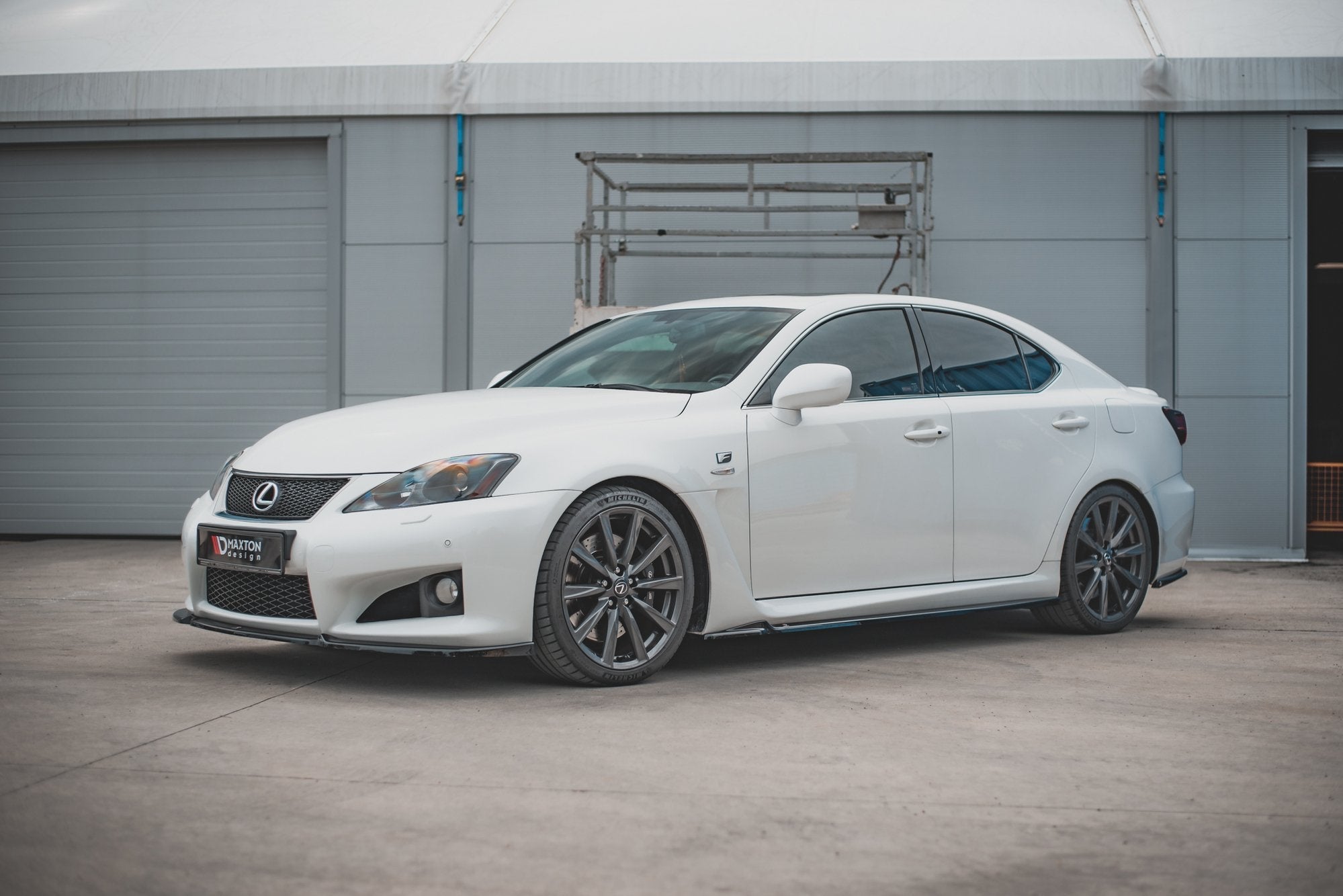 Maxton Design Difusores de taloneras laterales para Lexus IS F Mk2 - imagen 2