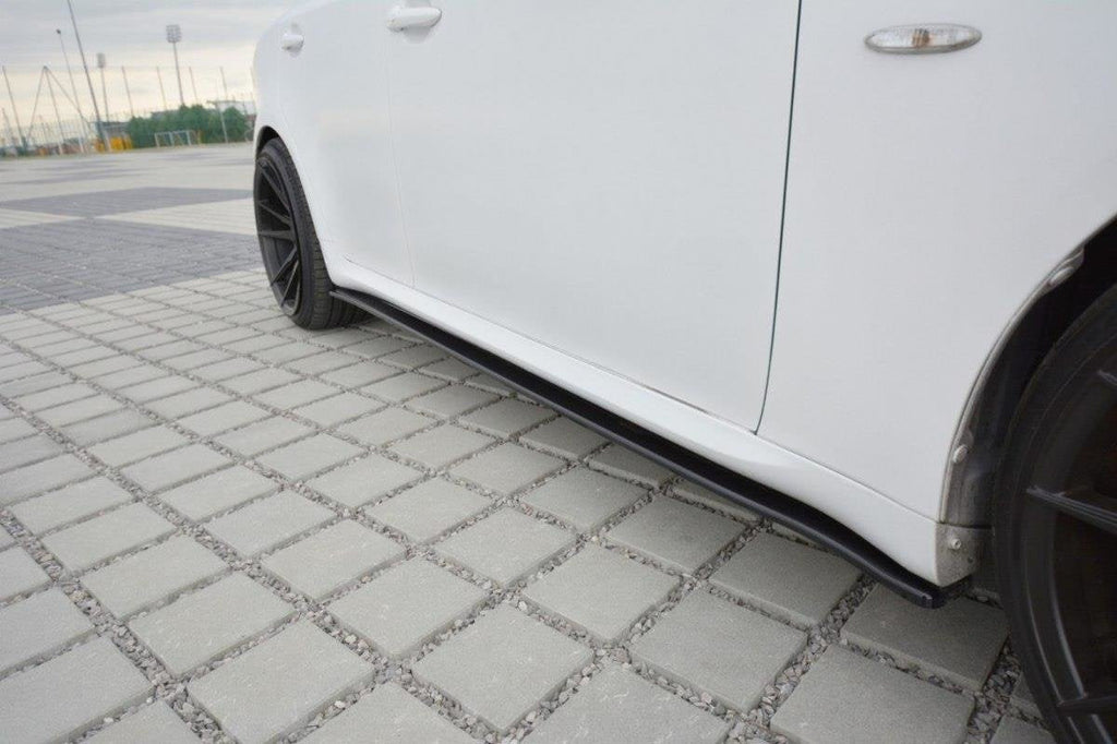 Maxton Design Difusores de taloneras laterales para Lexus IS Mk2 - imagen 1