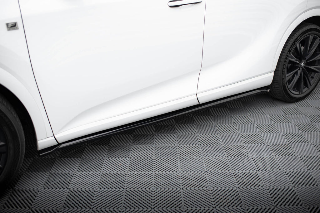 Maxton Design Difusores de taloneras laterales para Lexus RX F-Sport Mk5 - imagen 1