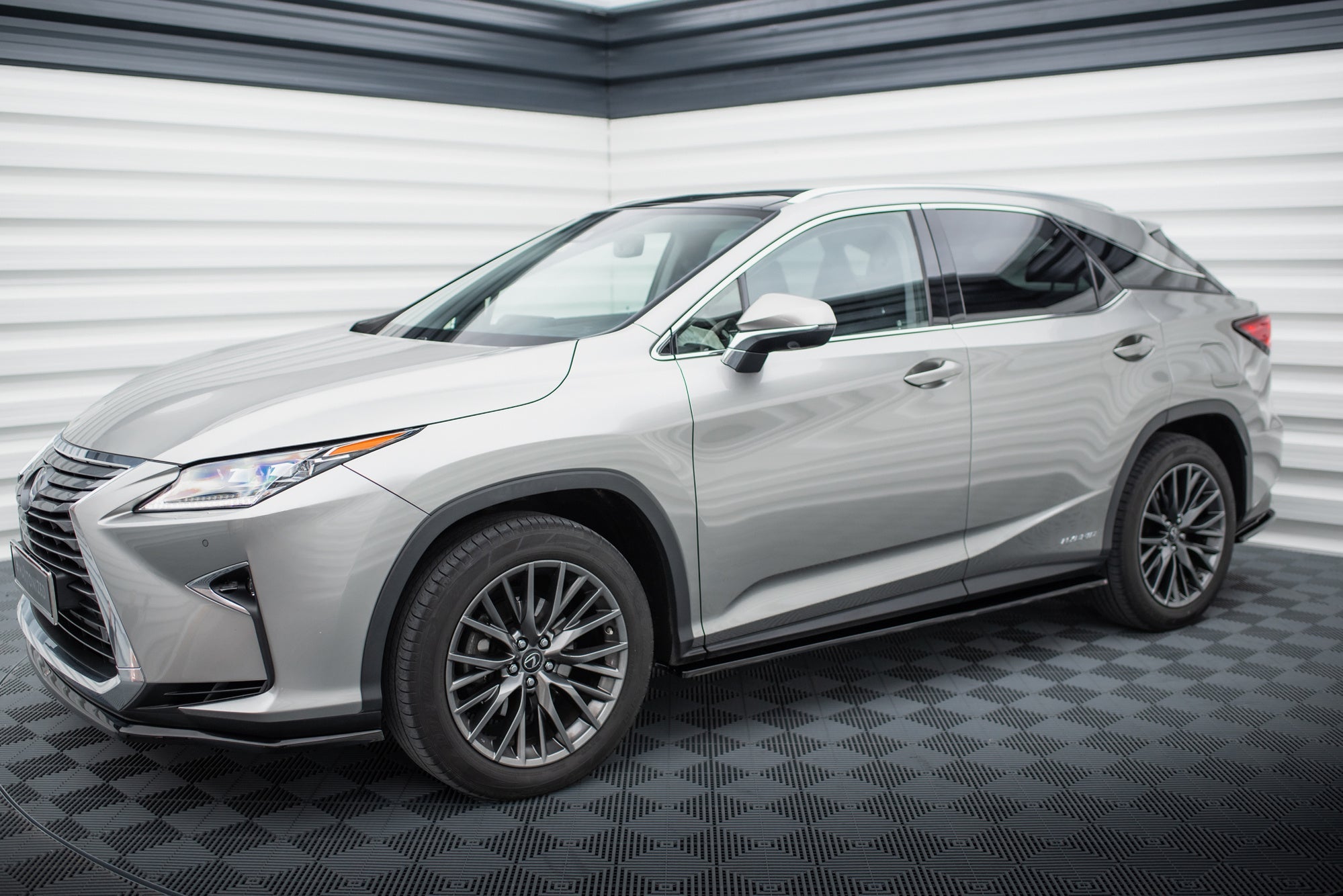 Maxton Design Difusores de taloneras laterales para Lexus RX Mk4 - imagen 2
