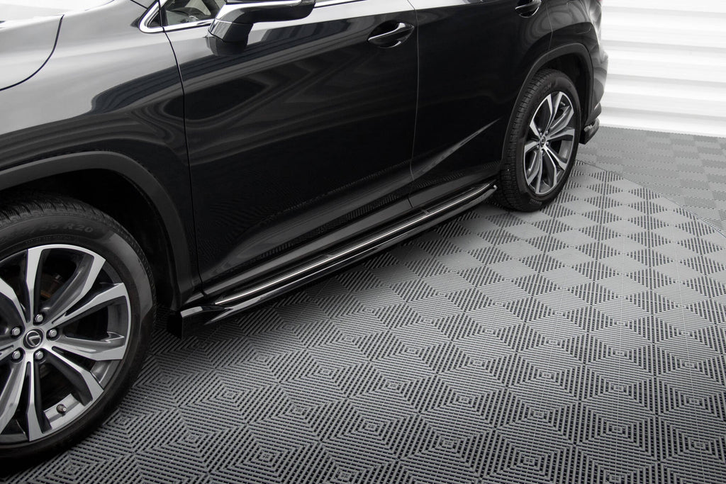 Maxton Design Difusores de taloneras laterales para Lexus RX Mk4 Facelift (version with OEM step rails) - imagen 1