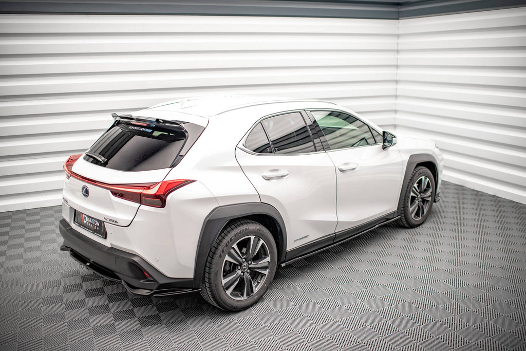 Maxton Design Difusores de taloneras laterales para Lexus UX Mk1 - imagen 2