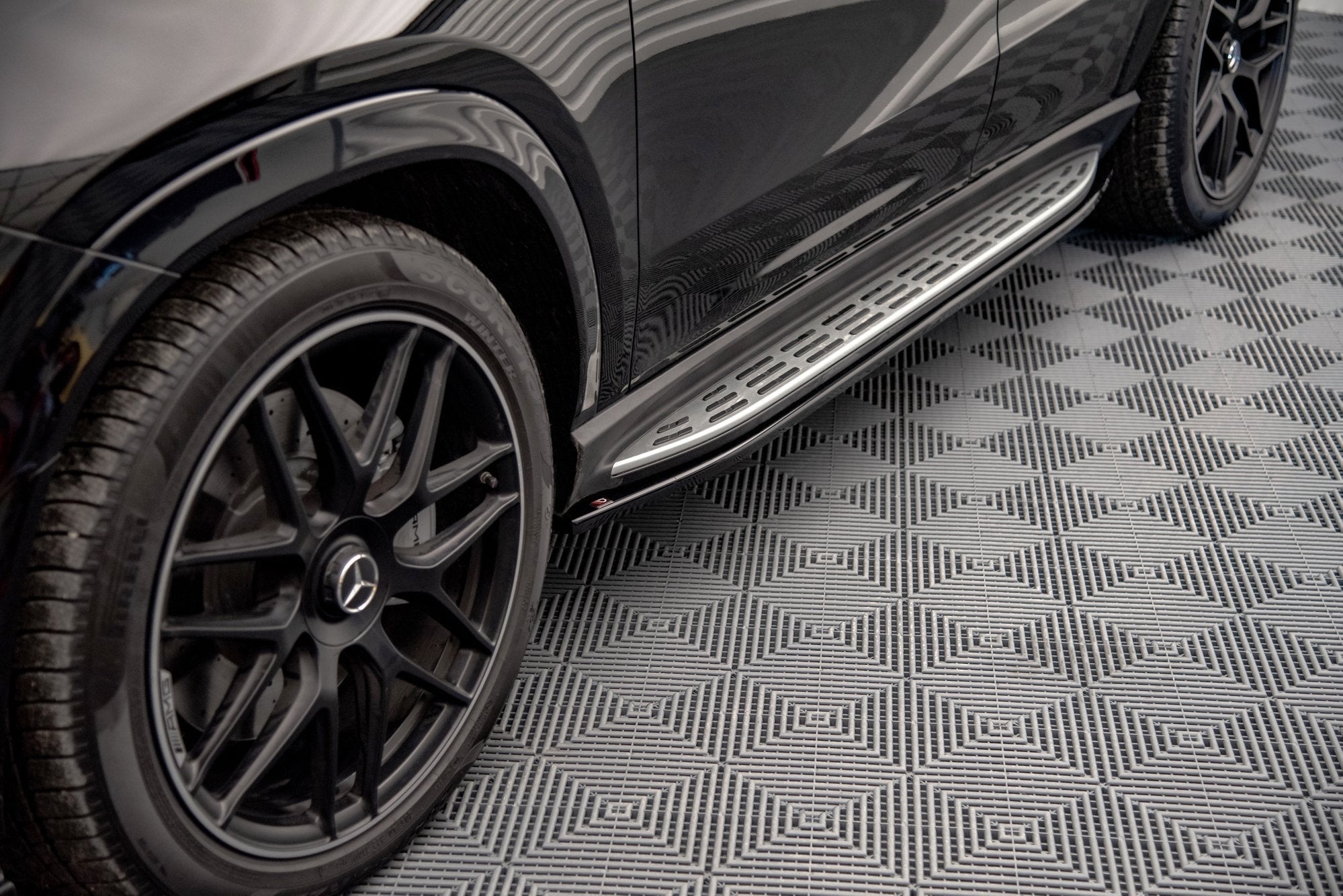 Maxton Design Difusores de taloneras laterales para Mercedes-AMG / AMG-Line GLE Coupe C167 / C167 Facelift - imagen 1