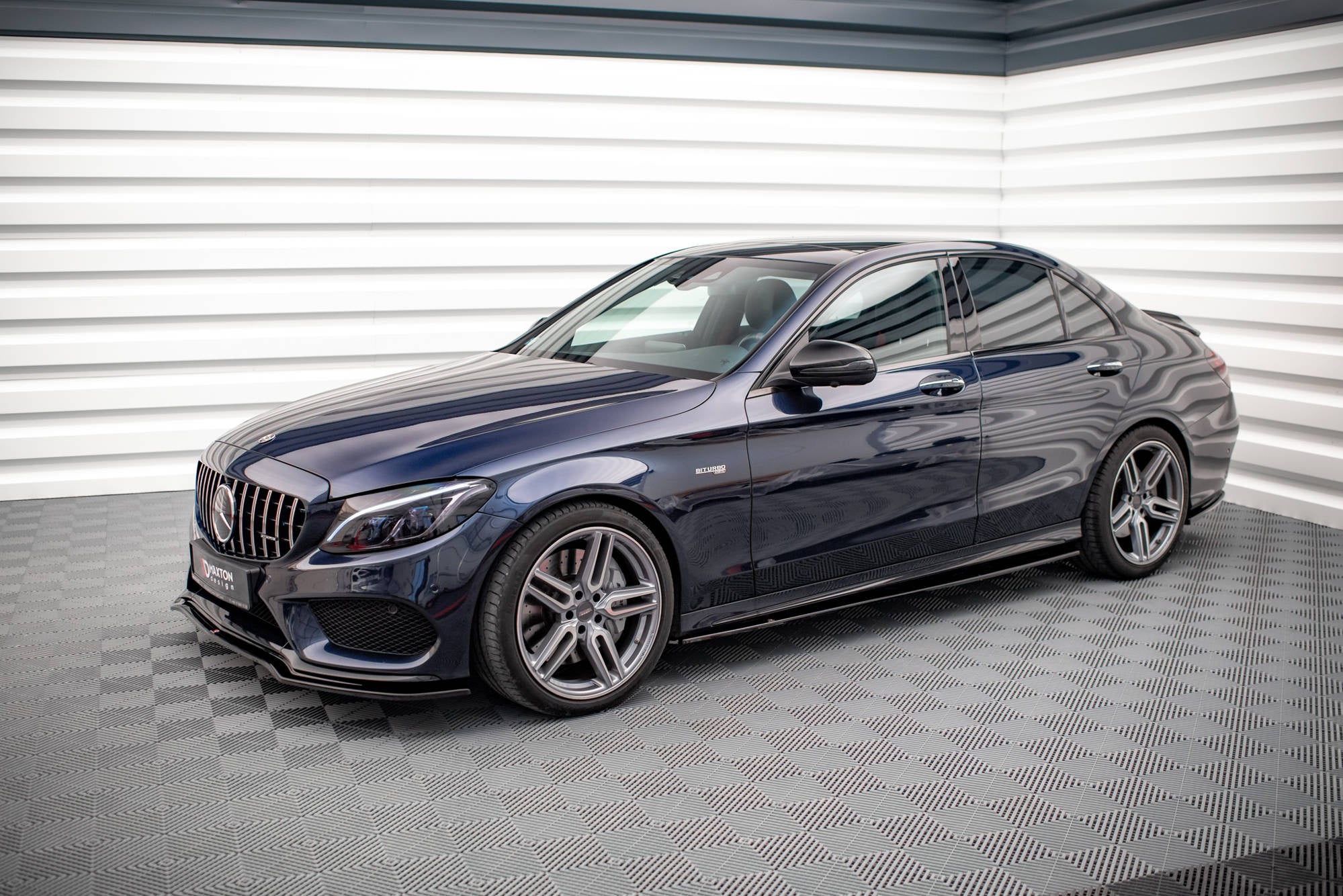Maxton Design Difusores de taloneras laterales para Mercedes-AMG C 43 / AMG-Line W205 - imagen 2