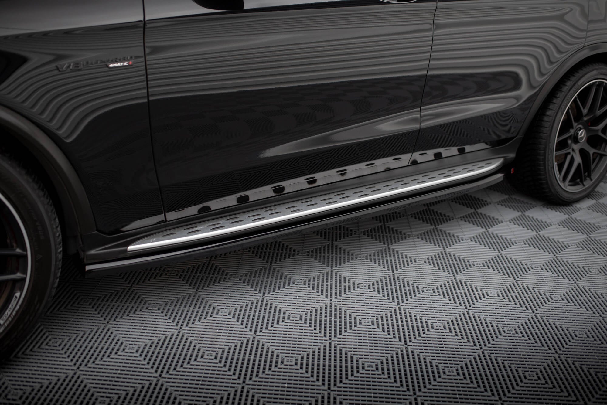 Maxton Design Difusores de taloneras laterales para Mercedes-AMG GLC 63 / 43 SUV / Coupe X253 / C253 - imagen 1