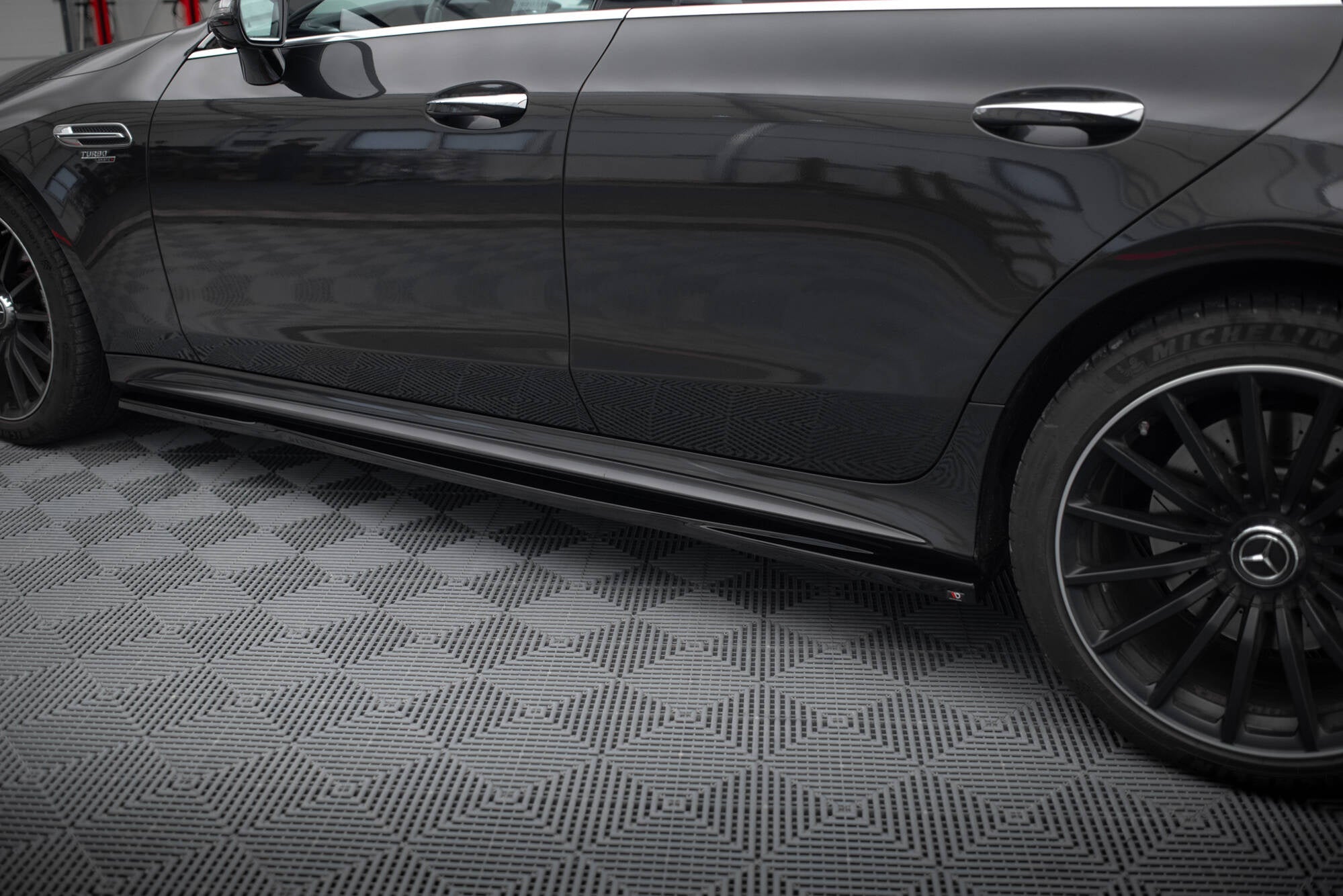 Maxton Design Difusores de taloneras laterales para Mercedes-AMG GT 53 4-Door Coupe X290 - imagen 2