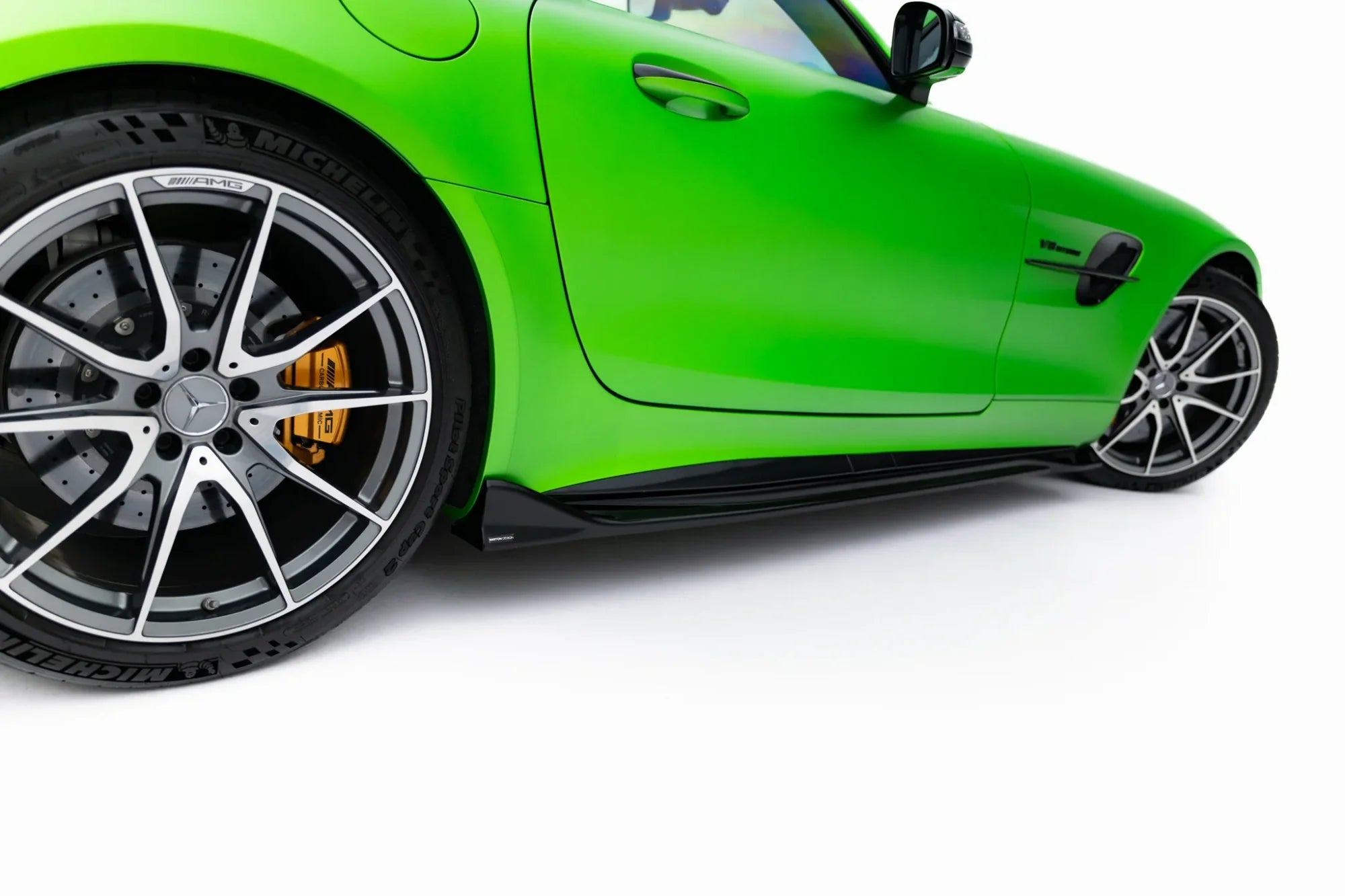 Maxton Design Difusores de taloneras laterales para Mercedes-AMG GT R C190 Facelift - imagen 3