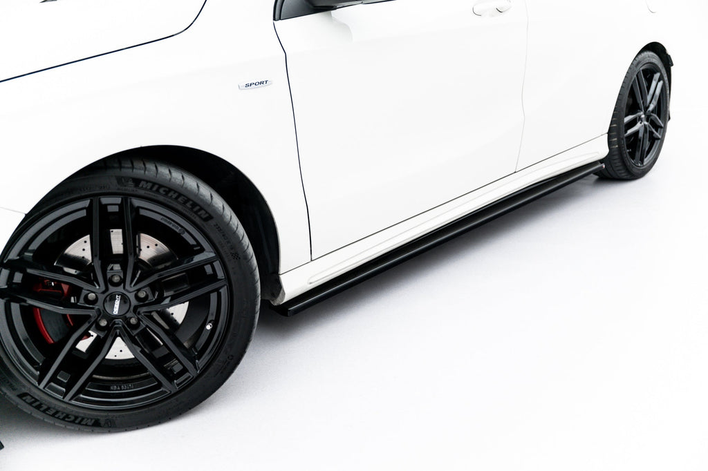 Maxton Design Difusores de taloneras laterales para Mercedes-Benz A AMG-Line W176 - imagen 1