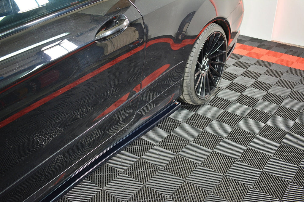 Maxton Design Difusores de taloneras laterales para Mercedes-Benz E-Class Coupe AMG-Line C207 - imagen 3