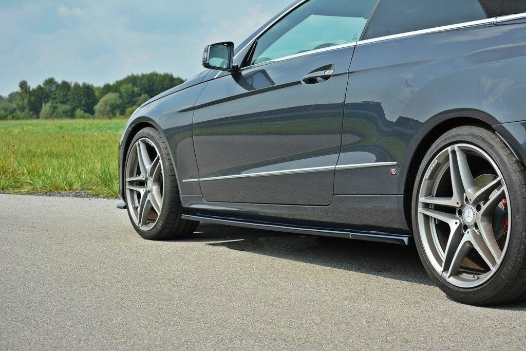 Maxton Design Difusores de taloneras laterales para Mercedes -Benz E Coupe / Cabrio C207 Facelift / A207 Facelit - imagen 2
