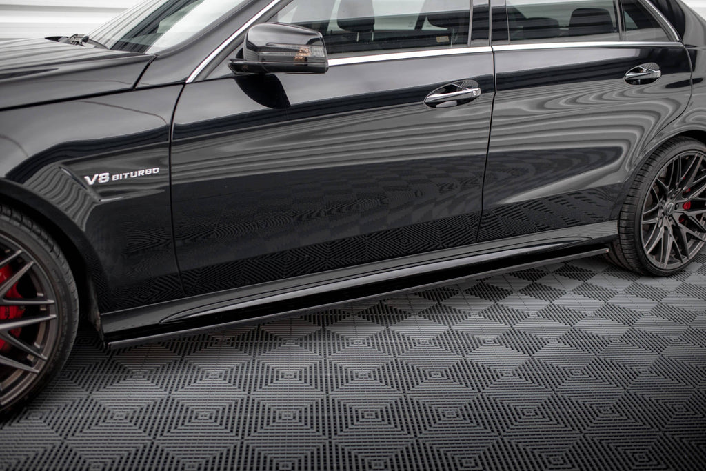 Maxton Design Difusores de taloneras laterales para Mercedes-Benz E63 AMG / AMG-Line Sedan W212 Facelift - imagen 1