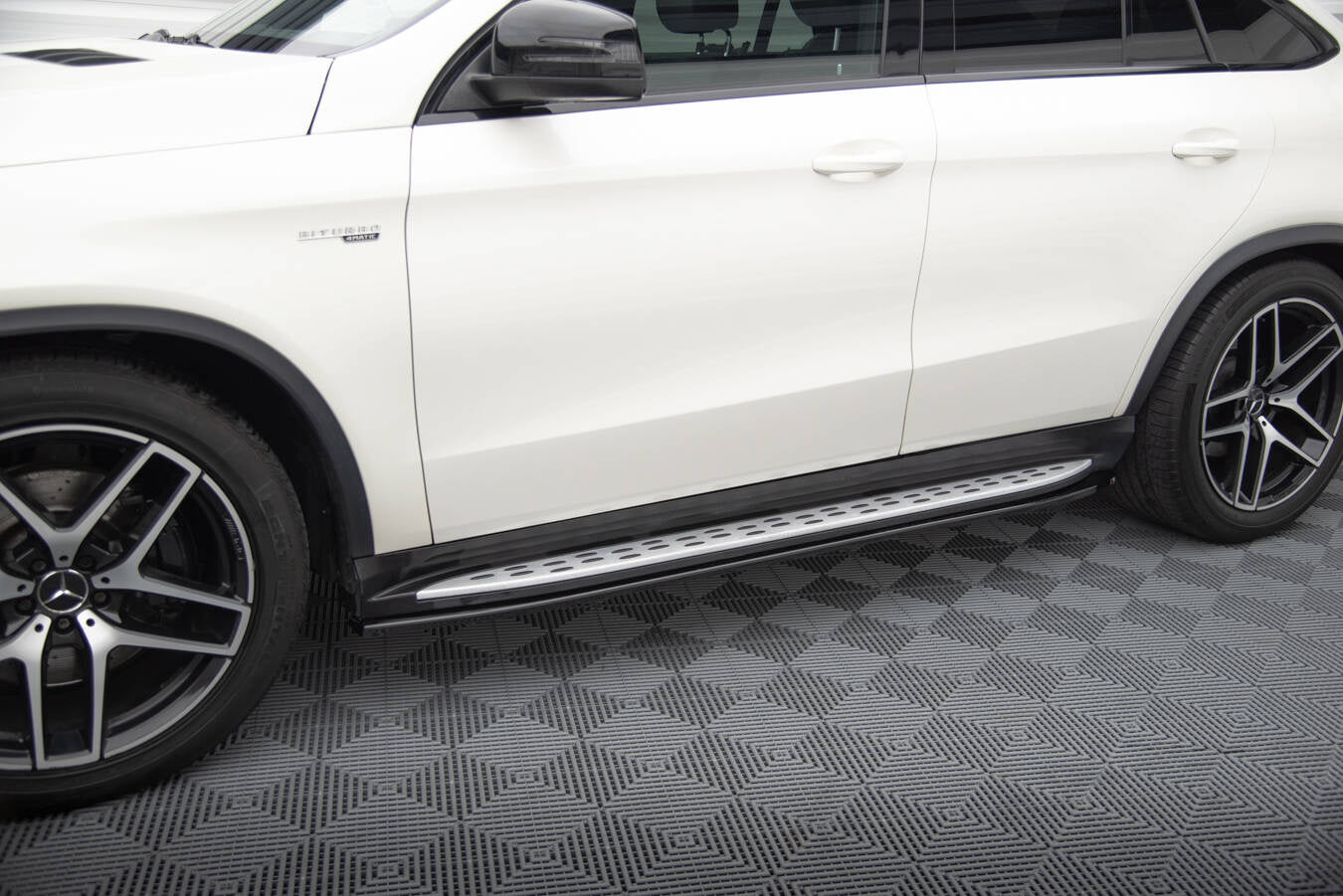 Maxton Design Difusores de taloneras laterales para Mercedes-Benz GLE Coupe 43 AMG / AMG-Line C292 - imagen 1