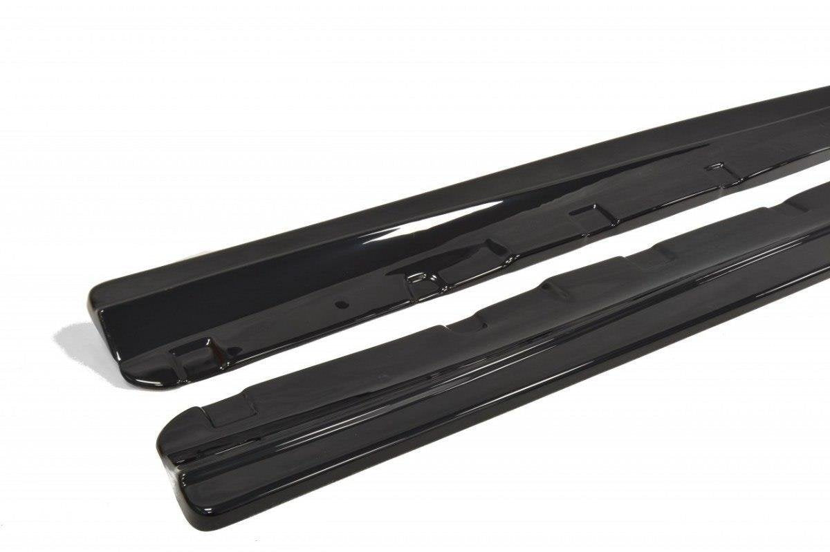 Maxton Design Difusores de taloneras laterales para Mercedes-Benz C63 W204 / S204 / C204 Facelift - imagen 3