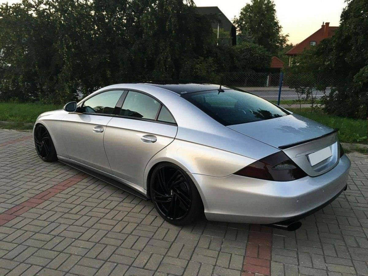 Maxton Design Difusores de taloneras laterales para Mercedes C219 - imagen 3
