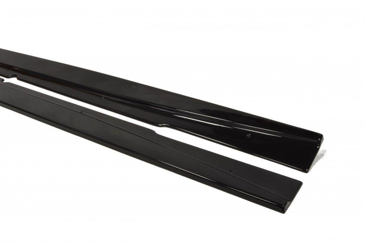 Maxton Design Difusores de taloneras laterales para Mercedes C219 - imagen 6