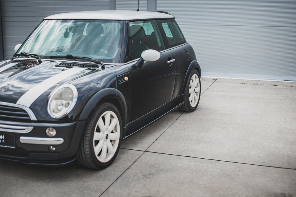Maxton Design Difusores de taloneras laterales para Mini Cooper / One R50 - imagen 3
