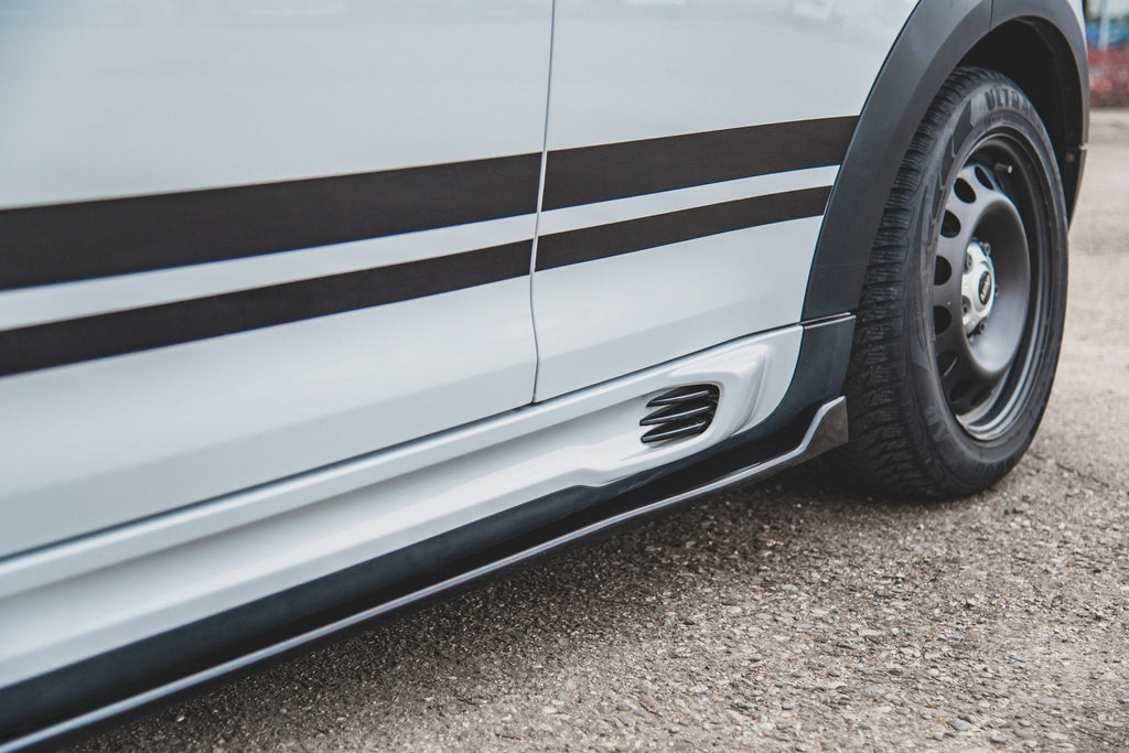 Maxton Design Difusores de taloneras laterales para Mini Countryman Mk1 JCW - imagen 3