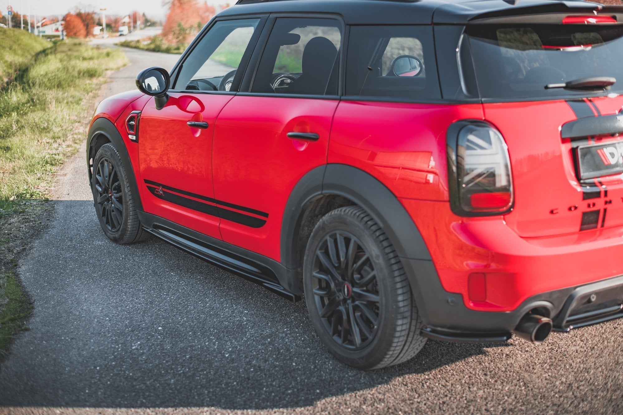 Maxton Design Difusores de taloneras laterales para Mini Countryman Mk2 F60 JCW - imagen 4