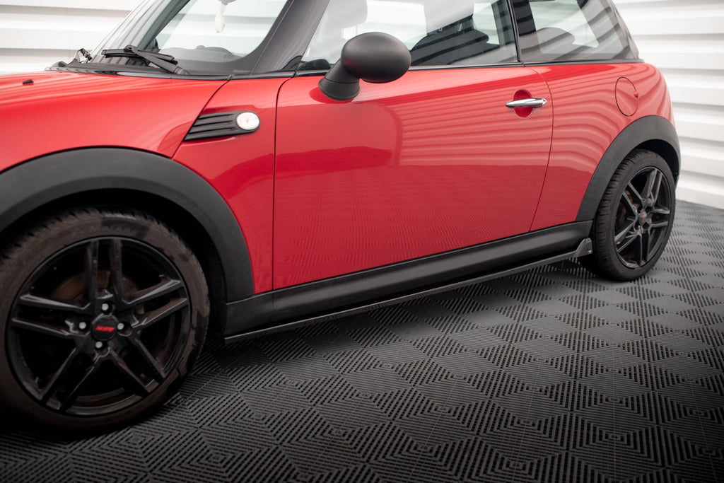 Maxton Design Difusores de taloneras laterales para Mini One R56 - imagen 1