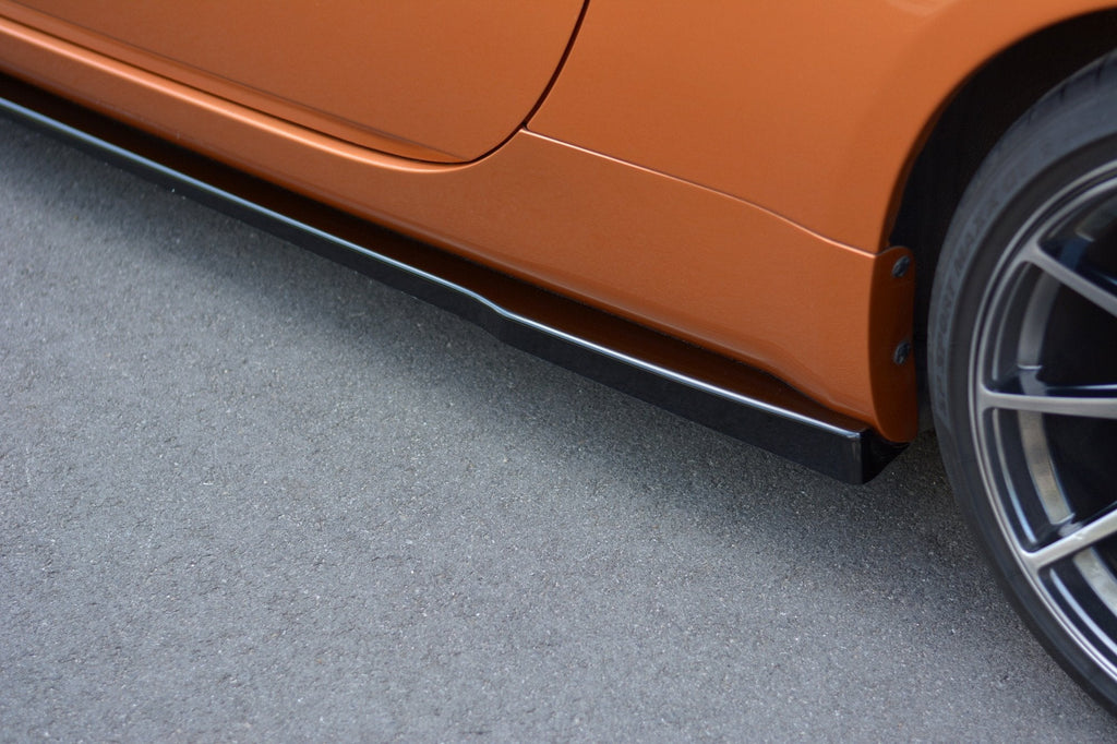 Maxton Design Difusores de taloneras laterales para Nissan 350Z - imagen 3